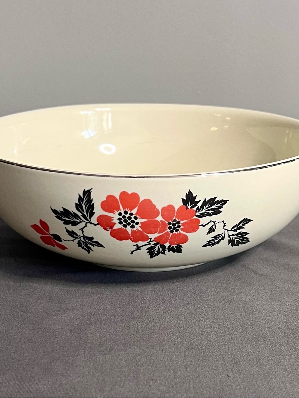 VTG Hall’s Superior Quality Red Poppy Flower Serving Bowl Made In USA 9” Retro